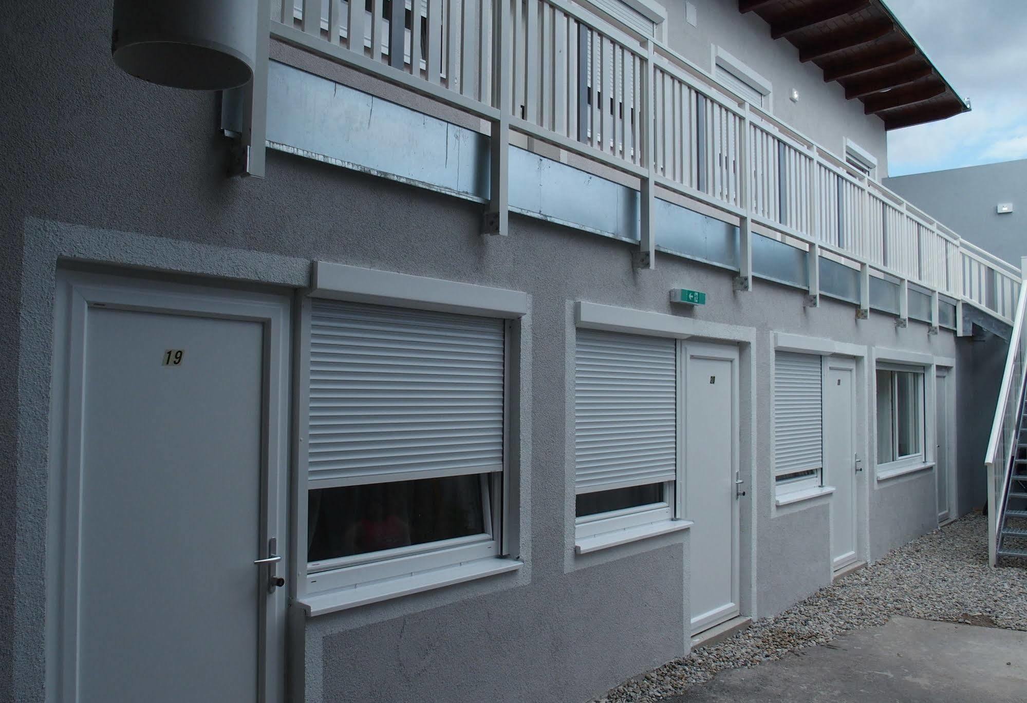 Pension Casa Topolino Винер Нойщат Екстериор снимка