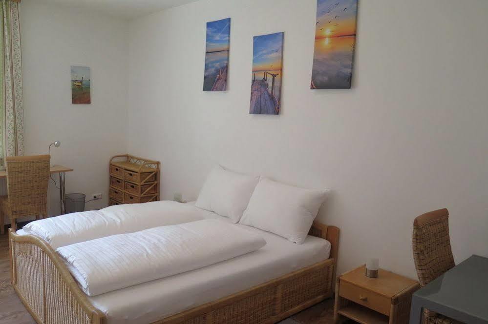 Pension Casa Topolino Винер Нойщат Екстериор снимка